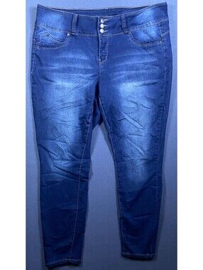 ROYALTY For Me 'Wanna Betta Butt' SKINNY Fit STRETCH Blue Jeans Size 18W EUC!